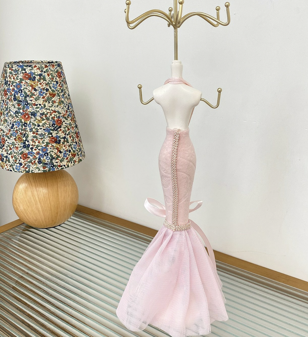 Pink Jewelry Display Organizer Set – Mannequin Stand, Ring Tray, Frame & Decorative Holders