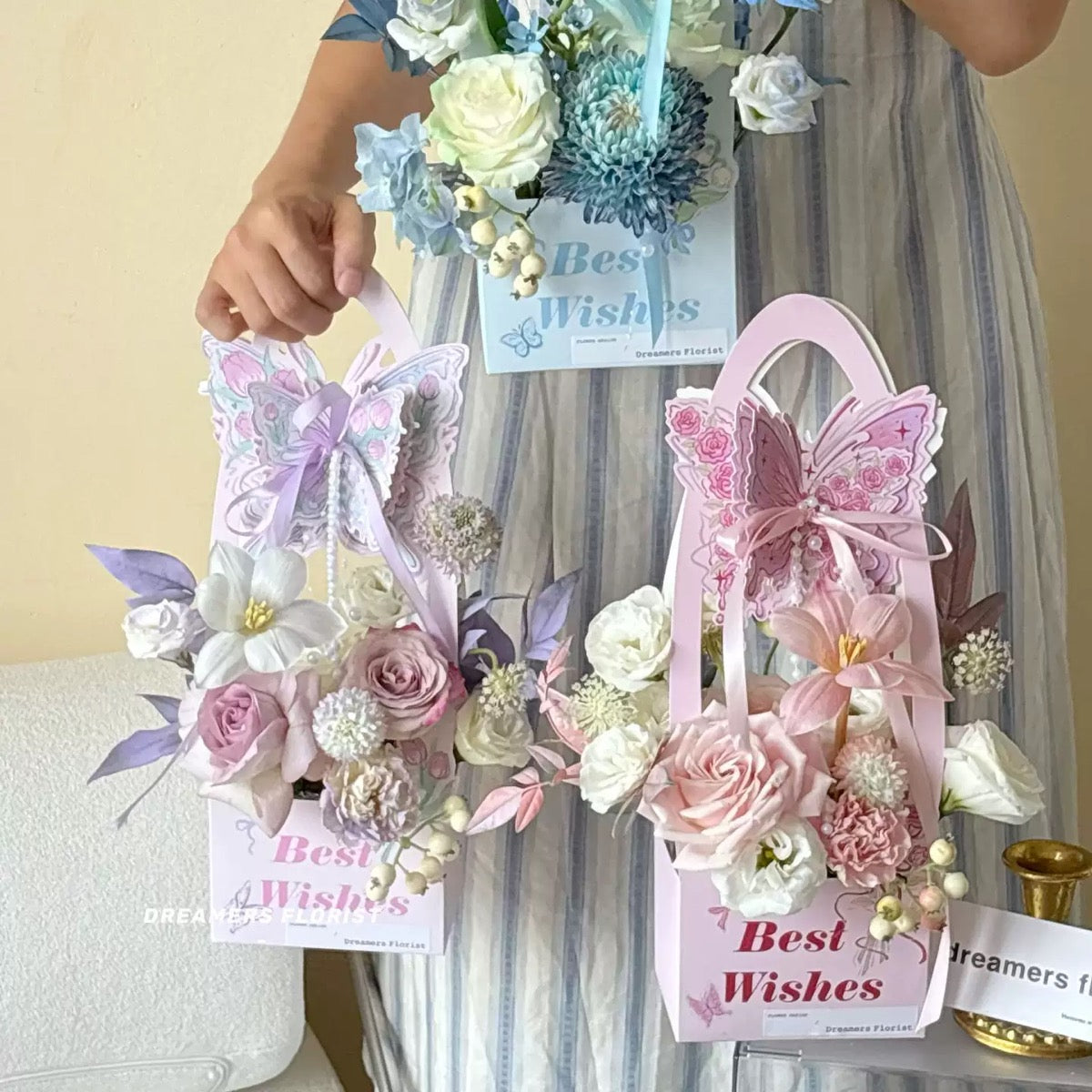 Butterfly Flower Gift Basket Box with Handle | Creative Floral Packaging Box for Bouquet & Gifts