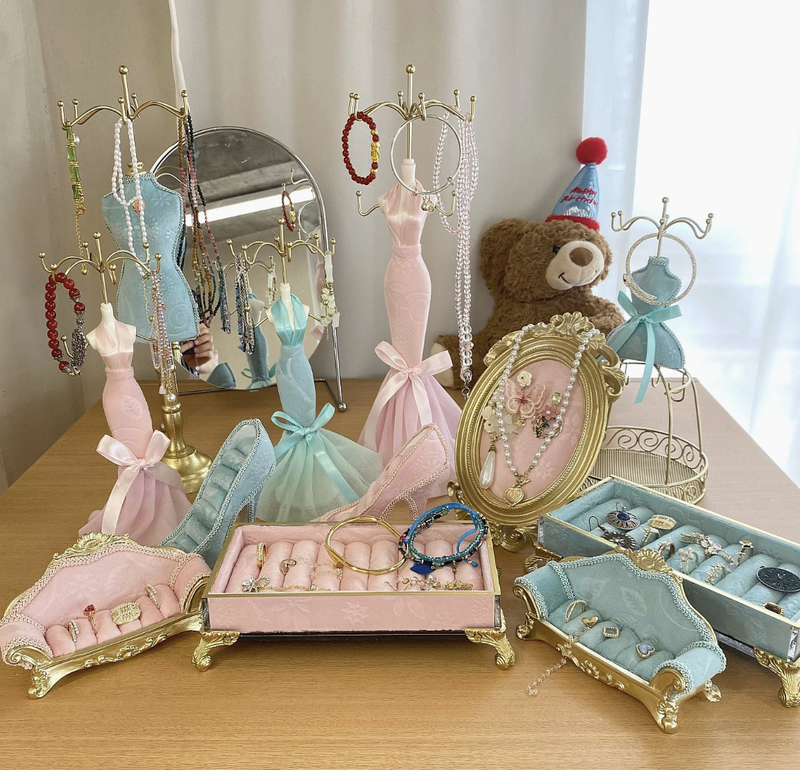Pink Jewelry Display Organizer Set – Mannequin Stand, Ring Tray, Frame & Decorative Holders