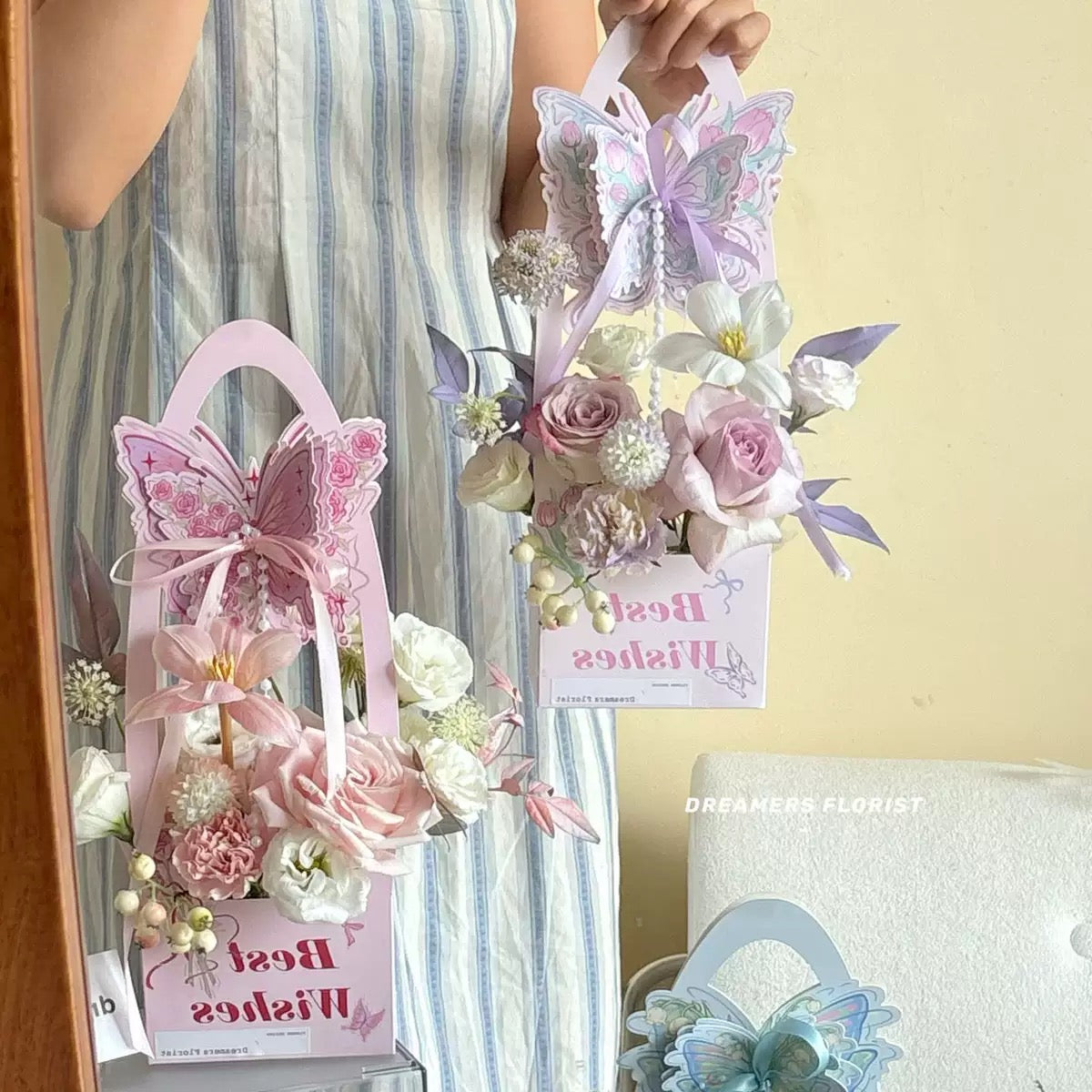 Butterfly Flower Gift Basket Box with Handle | Creative Floral Packaging Box for Bouquet & Gifts