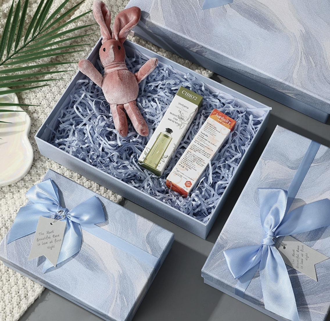Luxury Gift Box with Ribbon | Foldable Presentation Box in 6 Sizes