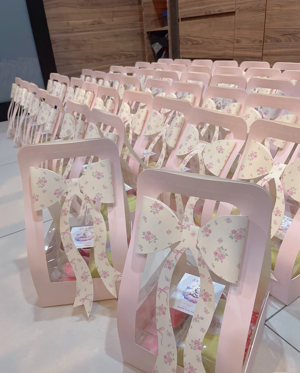 Cupcake Gift Box with Window & Bow | Flower & Dessert Packaging Box with Handle