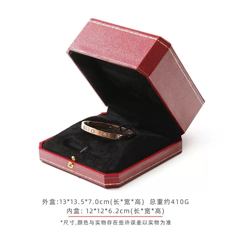 Luxury PU Leather Jewelry Box with Free Logo | Pendant & Bracelet Gift Box with Outer Sleeve
