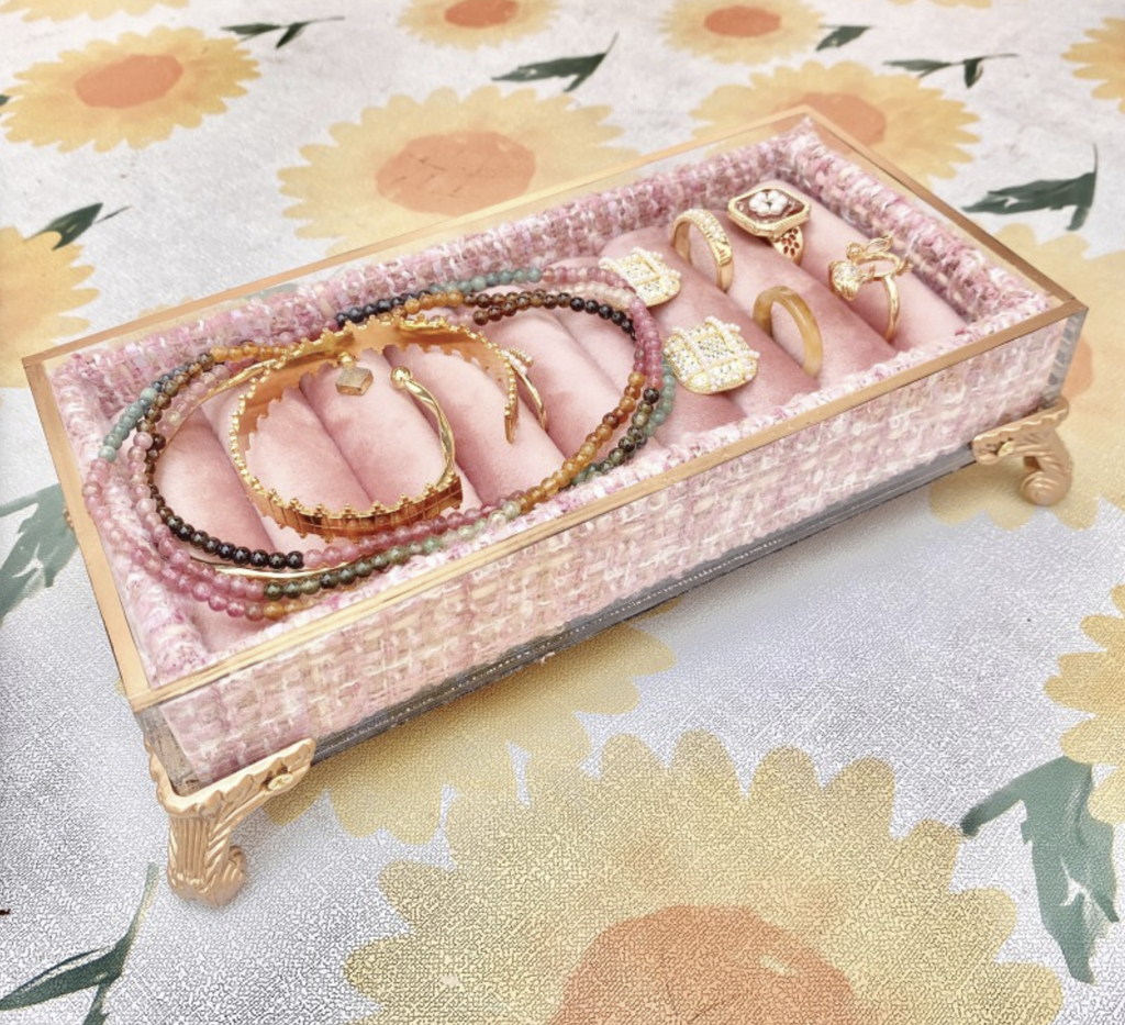 Luxury Jewelry Organizer Set with Mannequin & Tray – Decorative Storage for Rings, Necklaces & Accessories