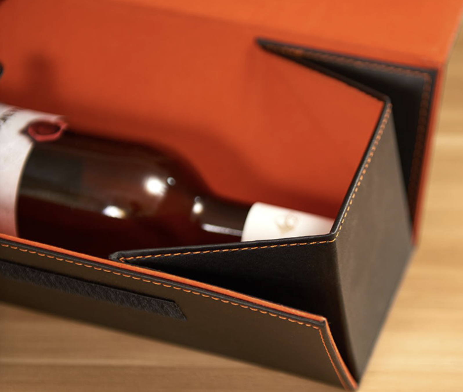 Luxury Leather Wine Box for Single Bottle – Custom Gift Packaging with Magnetic Closure