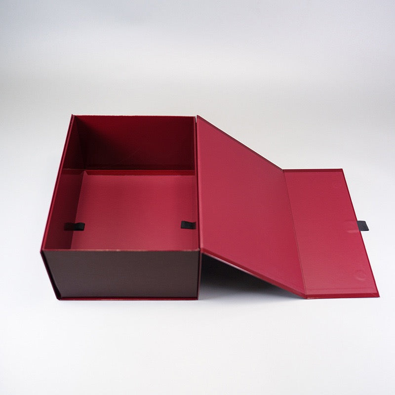Luxury Foldable Magnetic Gift Box  size 13.6 × 10.4 × 6.6 inch | Large Capacity Rigid Packaging Box with Custom Logo