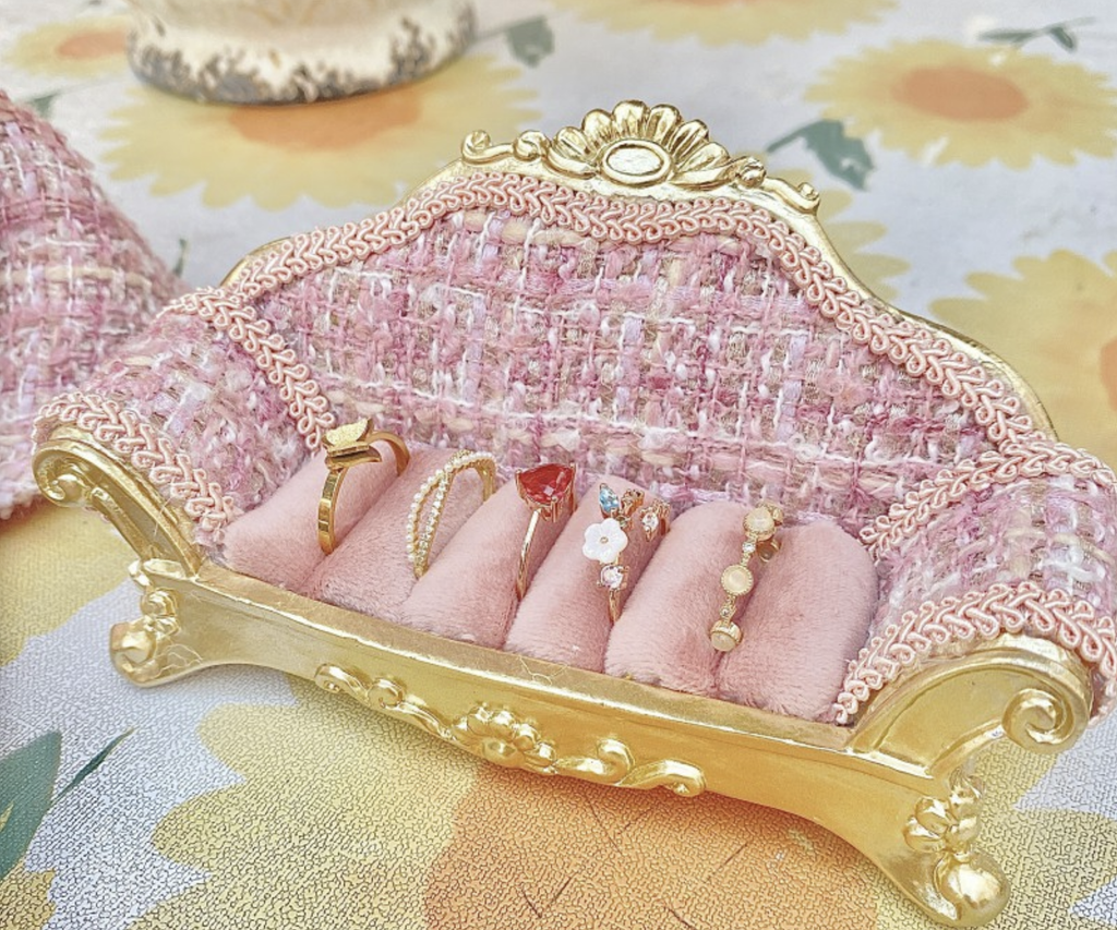Luxury Jewelry Organizer Set with Mannequin & Tray – Decorative Storage for Rings, Necklaces & Accessories